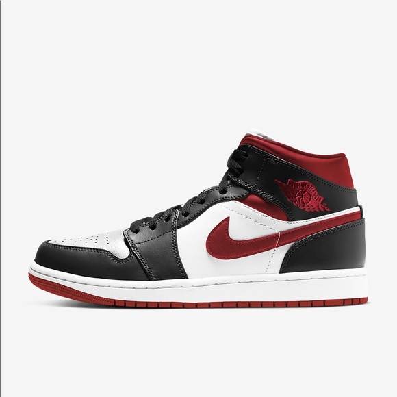 ANY DESIGN Custom Nike Jordan 1s